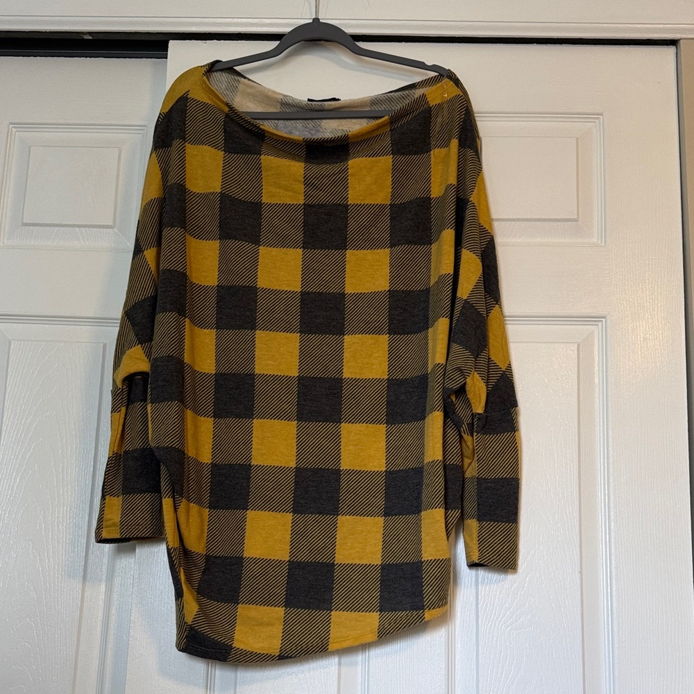 Plaid Yellow and Charcoal top